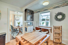 Charming Seaview Home with BBQ, Deck and Fire Pit